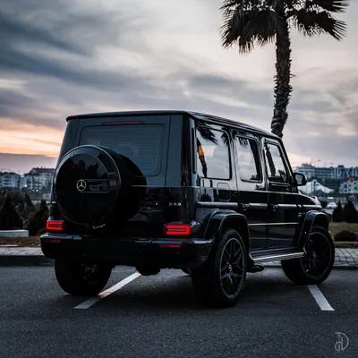 Mercedes-Benz G-Class | Mercedes wallpaper, Mercedes benz wallpaper, Matte  black cars