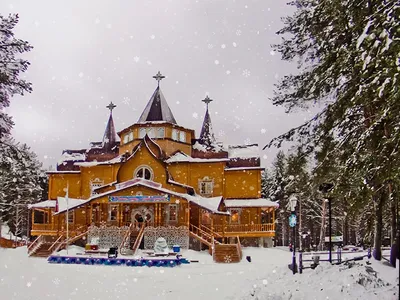 Полноразмерное фотографии крутой деда мороза с седой бородой слушает мяч  диско собственности коробки бума Xmas рождественских песе Стоковое  Изображение - изображение насчитывающей клаус, декабрь: 201124755