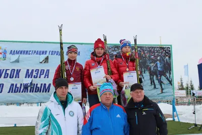 Продам однокомнатную вторичку на улице Д.Ф.Полтавцева 6 в Октябрьском  районе мкр Крутая Горка в городе Омске 38.0 м² этаж 1/5 1520000 руб база  Олан ру объявление 95924230