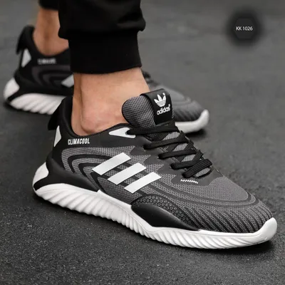 Мега крутые кроссовки Adidas Ozweego оригинал, цена 150 р. купить в Минске  на Куфаре - Объявление №215277470