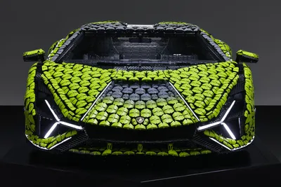 Вещь дня: огромный Lamborghini из деталей LEGO — Wylsacom