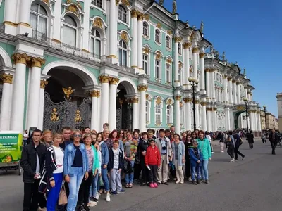 Новогодний Петербург: места для праздничных фотографий