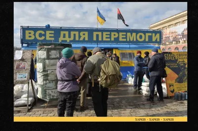 Как мужики в метро пьяного весельчака скручивали | Пикабу