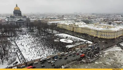 Вдохновение прошлым: поэтические миры Керопа Магакяна